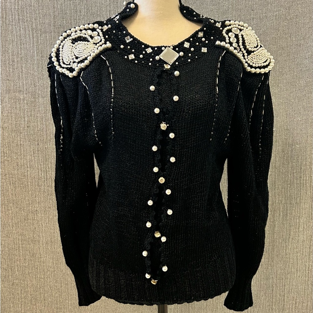 Vintage Magnolia beaded black women’s sweater